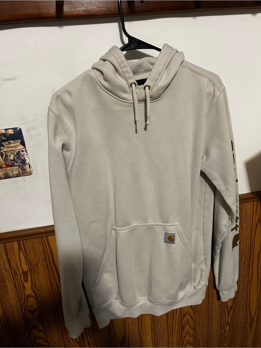 Carhartt women’s Light Cream Pullover Hoodie